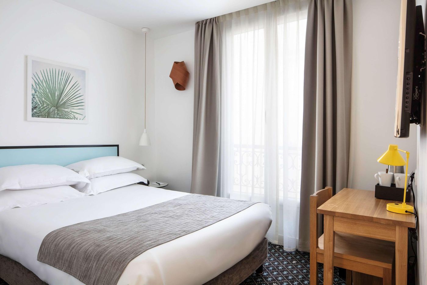 Palm-Astotel-Room-25