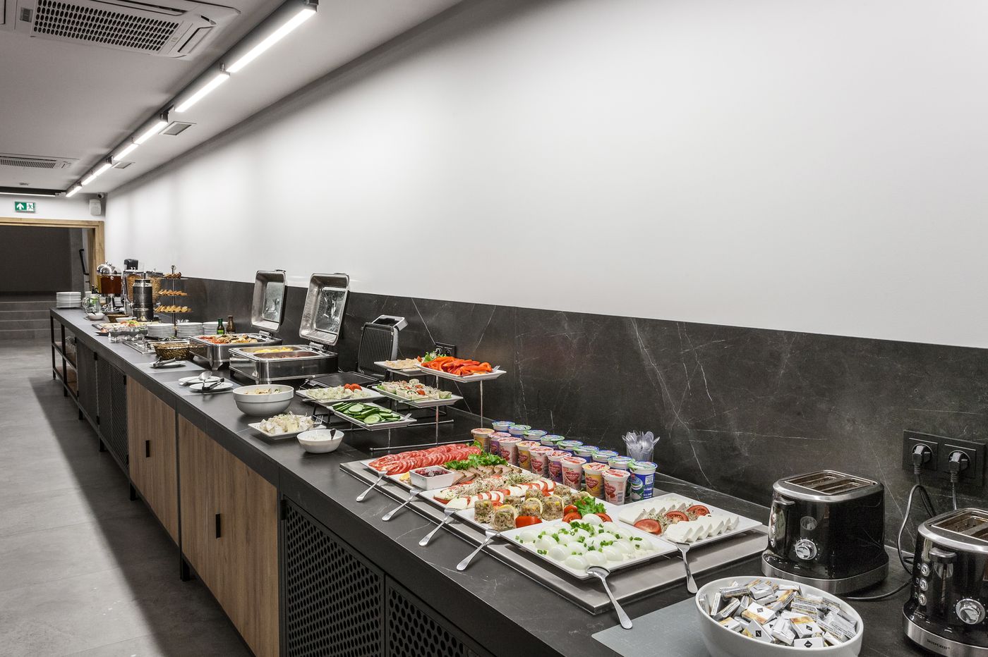 Alexander-Restaurant-33