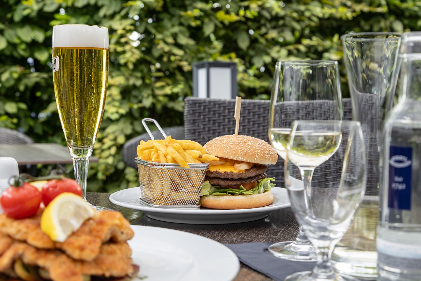 IntercityHotel Berlin Airport Area North-Germany-SCHÖNEFELD-Terrace-3