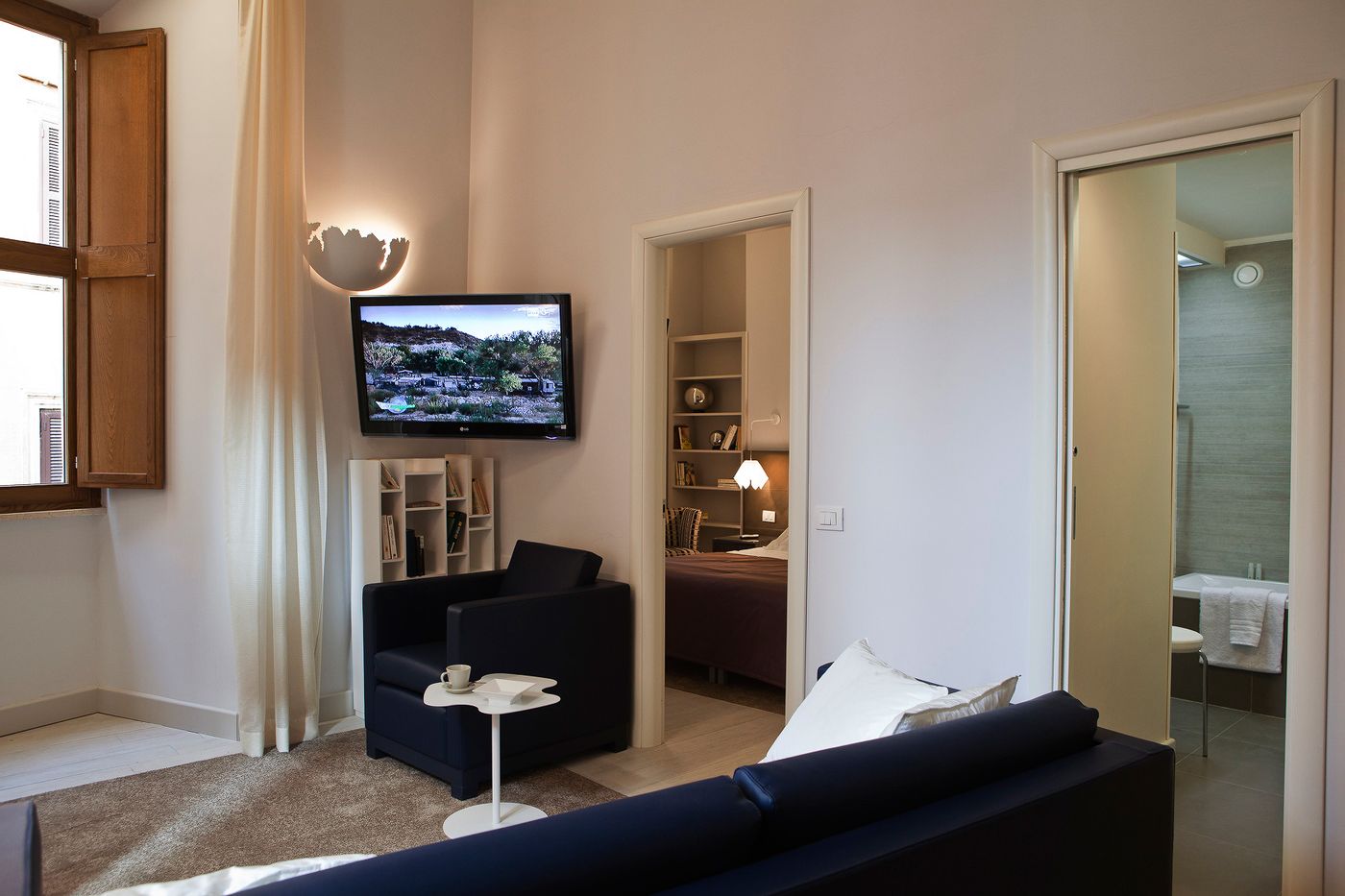 Navona Palace Luxury Inn