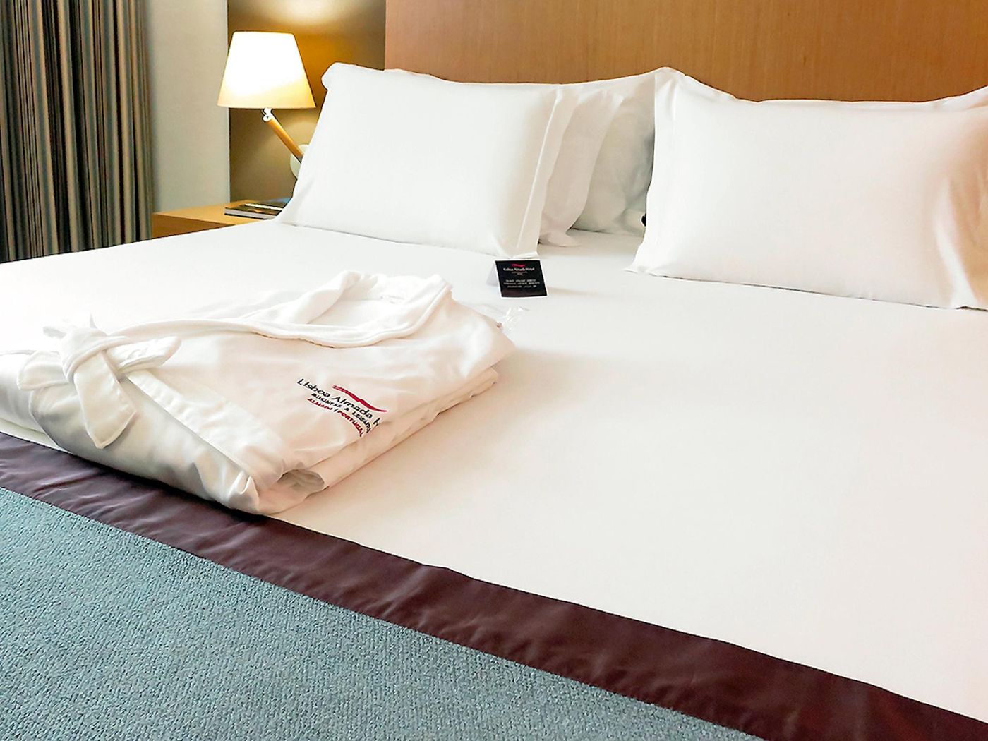 Mercure-Lisboa-Almada-Hotel-Room-28
