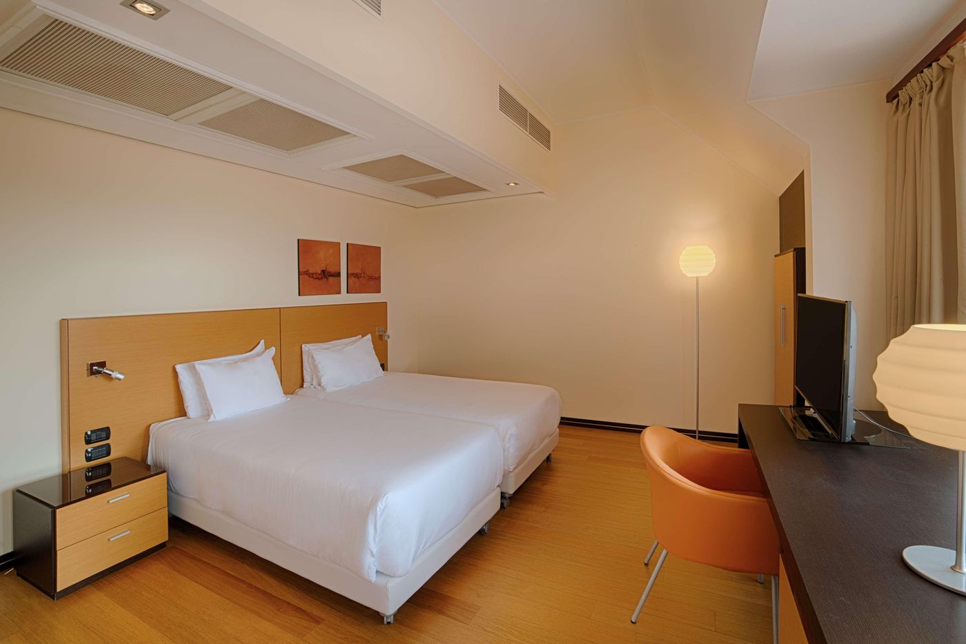 NH-Milano-2-Residence-Room-11