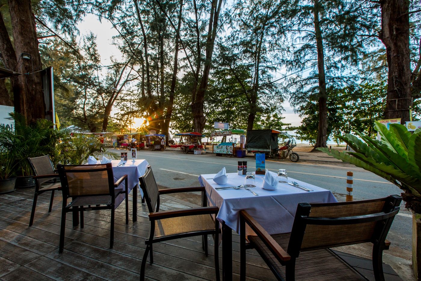 Nai-Yang-Beach-Resort-Restaurant-14