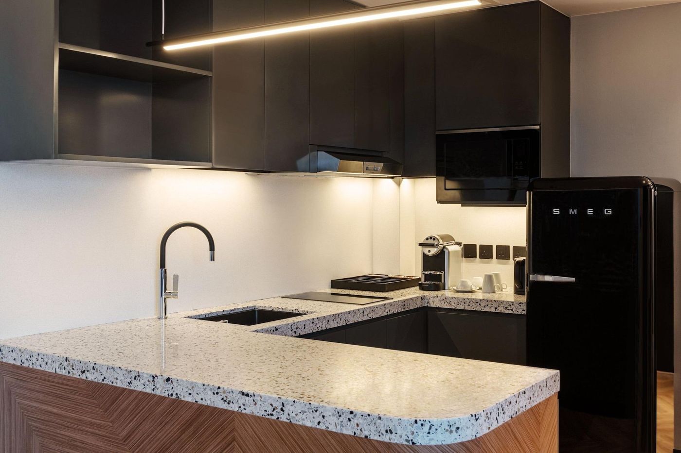 Sheraton-Dubai-Mall-of-the-Emirates-Hotel-Room-47