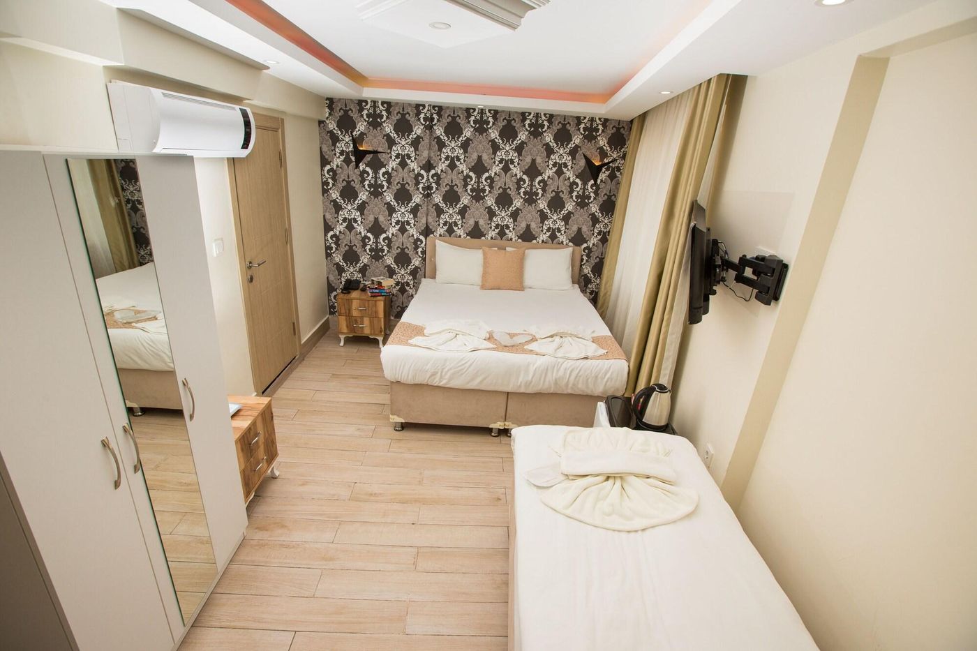 Honey Hotel-Turkey-Istanbul-Room-5