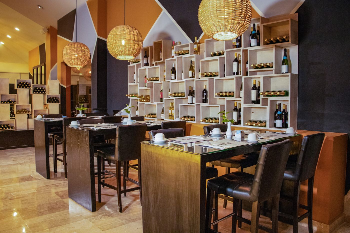 Oh--The-Urban-Oasis-Restaurant-22