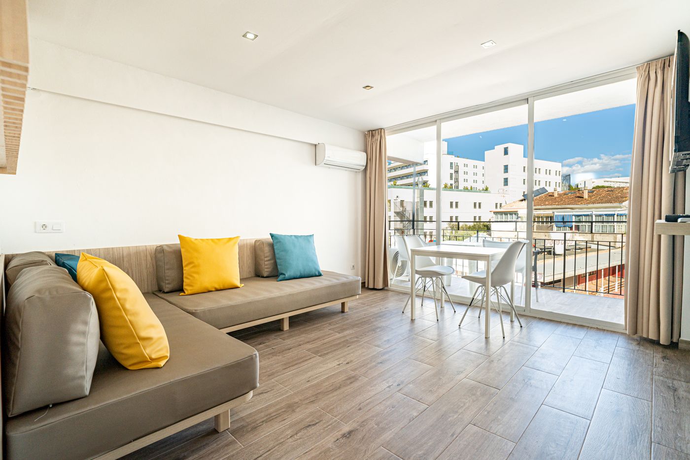 New Kensington Apartments Econotels