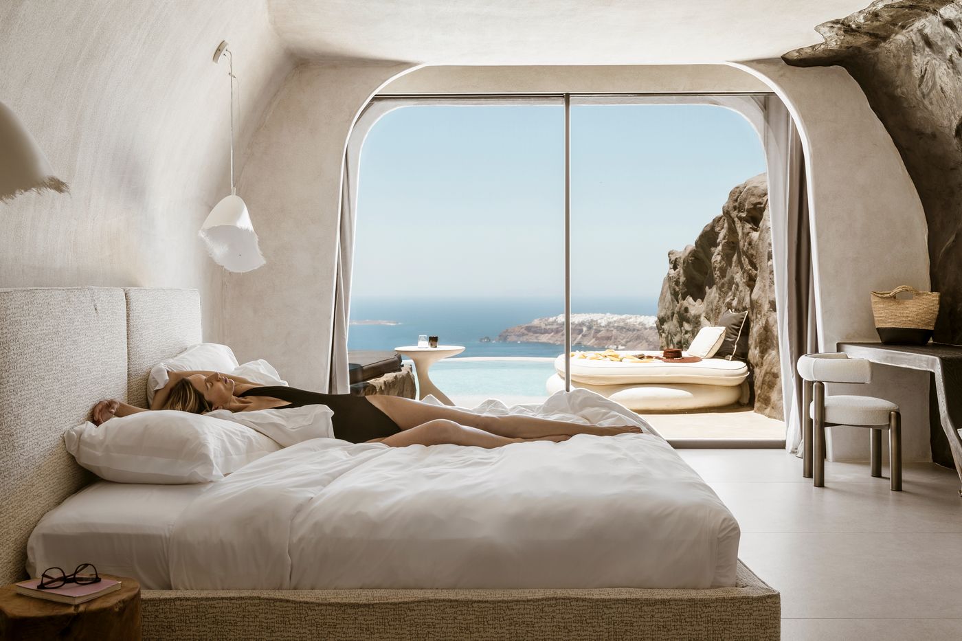 One-Of-One-Hotel-Room-10