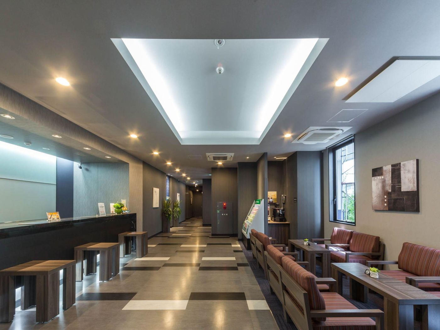 Hotel Route Inn Tokyo Kamata-Japan-Tokyo-Lobby-4