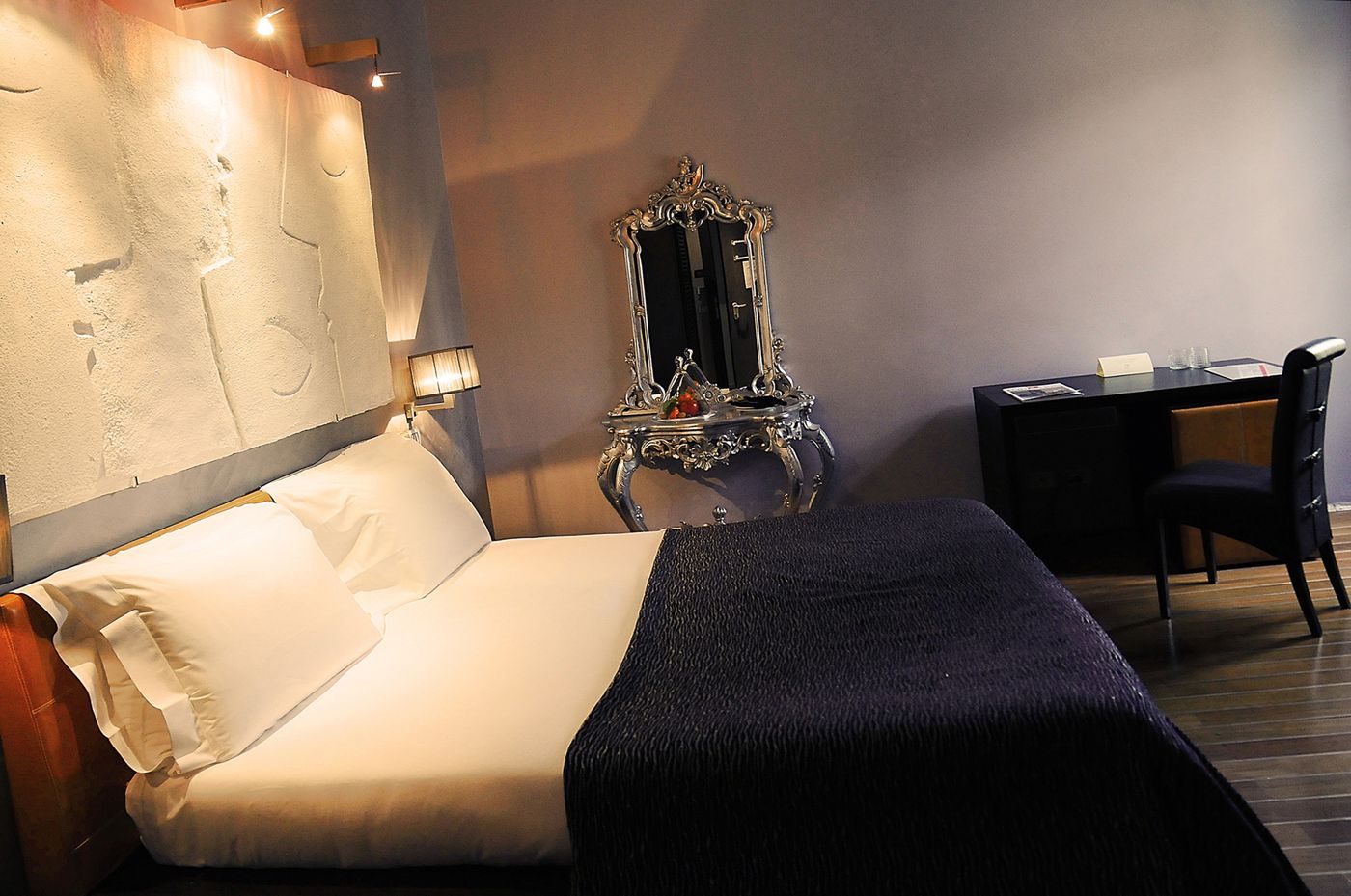 Borghese-Palace-Art-Hotel-Room-21