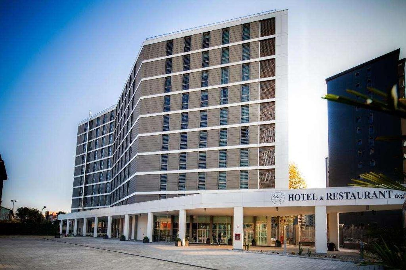 Hotel-Degli-Arcimboldi-General-view-6