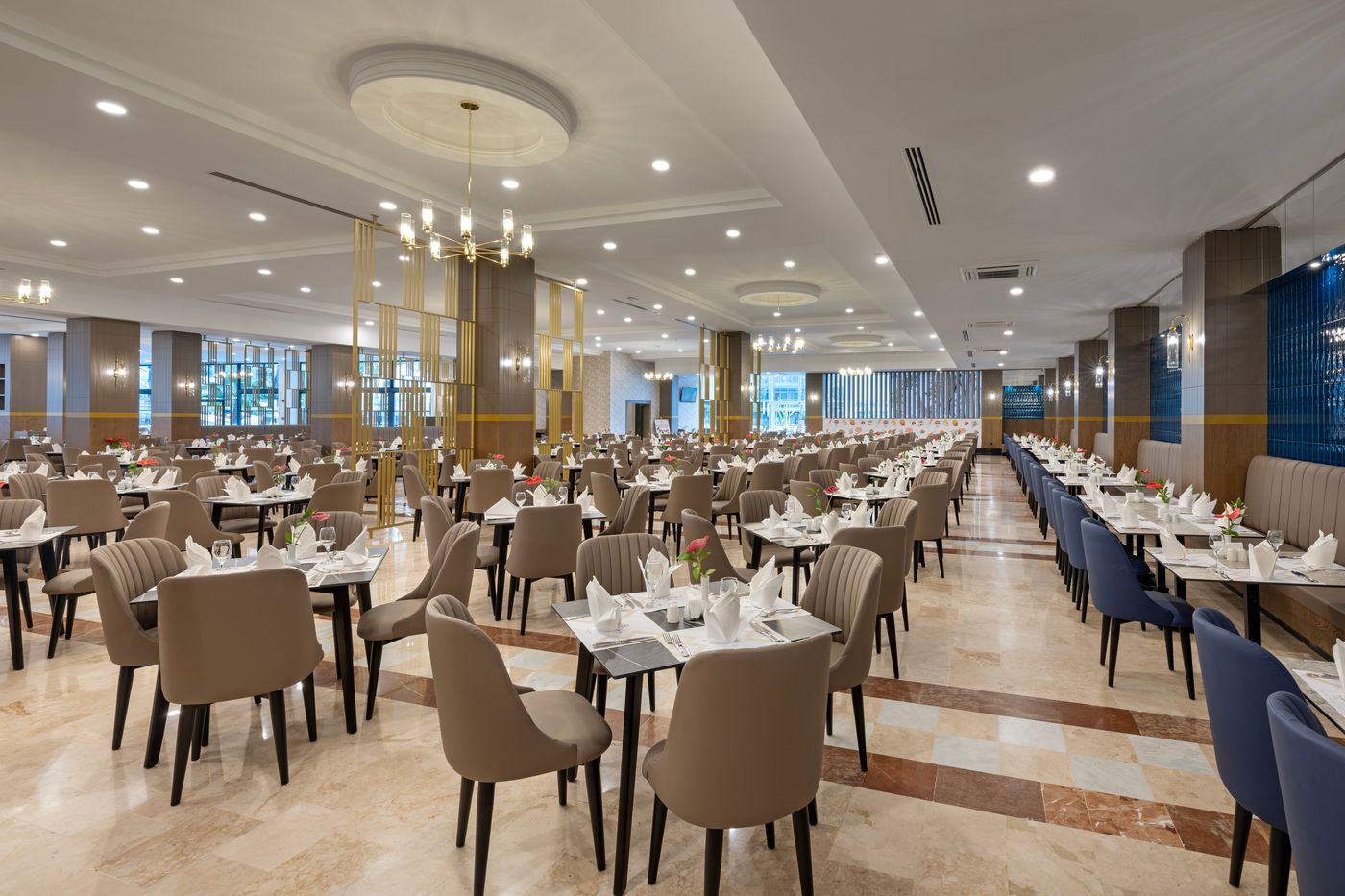 Dobedan World Palace Kemer