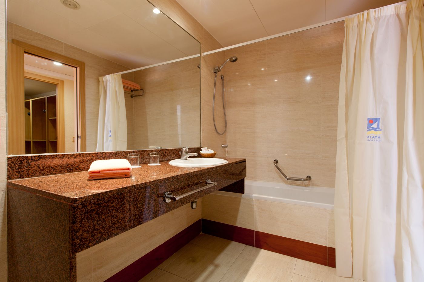 Diverhotel-Roquetas-Room-24