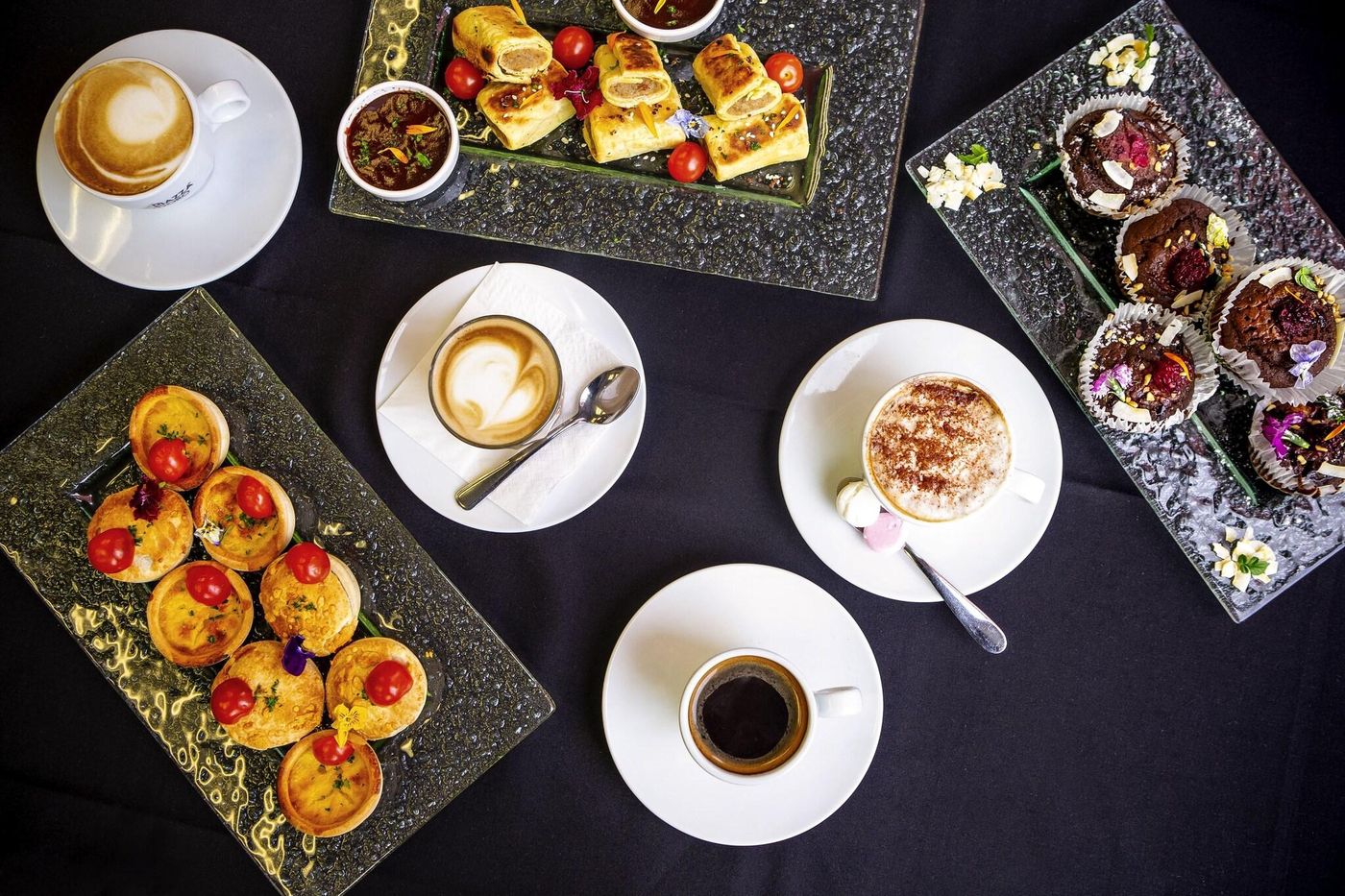 Ibis-Brussels-Centre-Chatelain-Restaurant-28