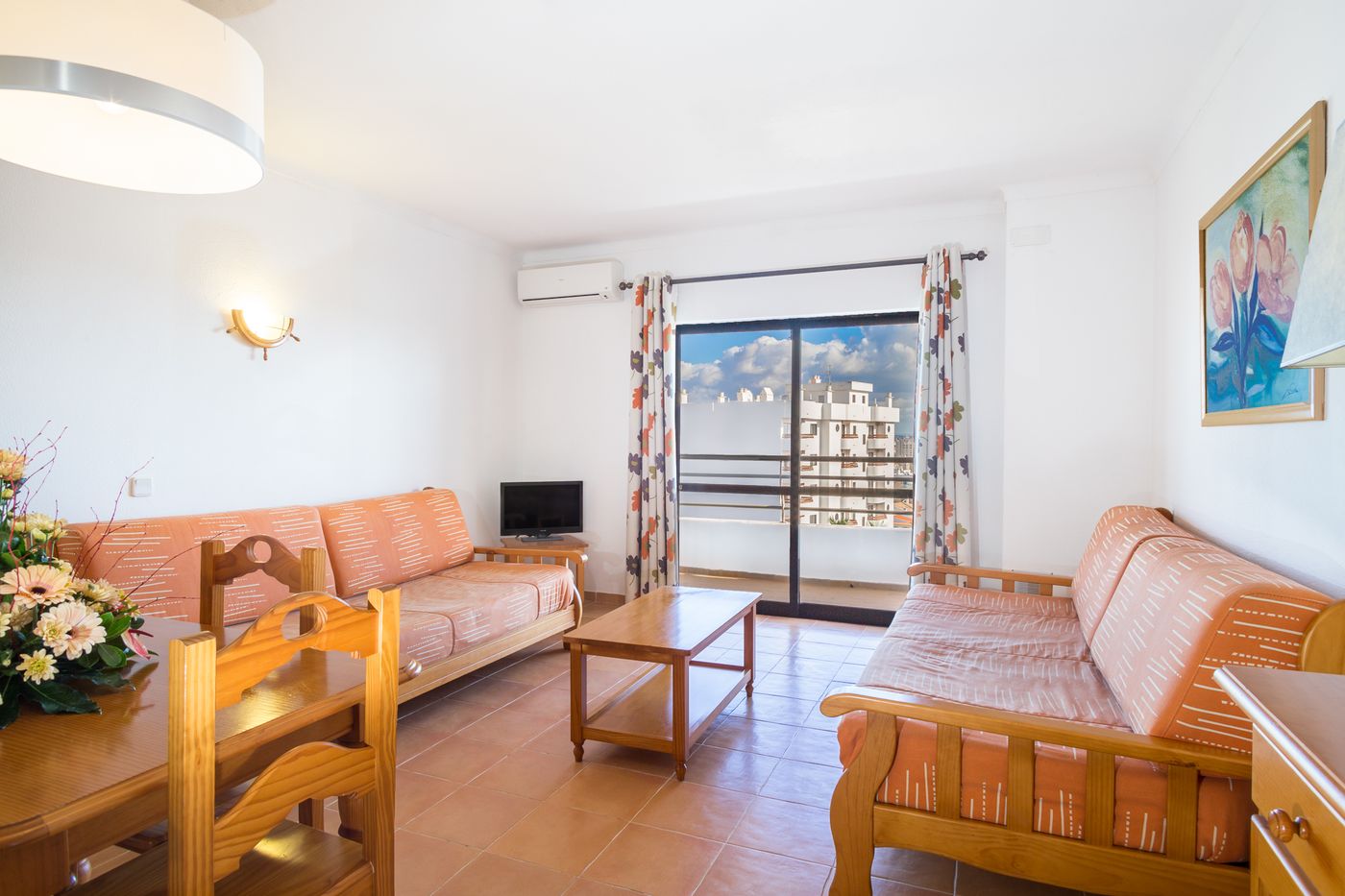 Mirachoro-Praia-Da-Rocha-Room-22