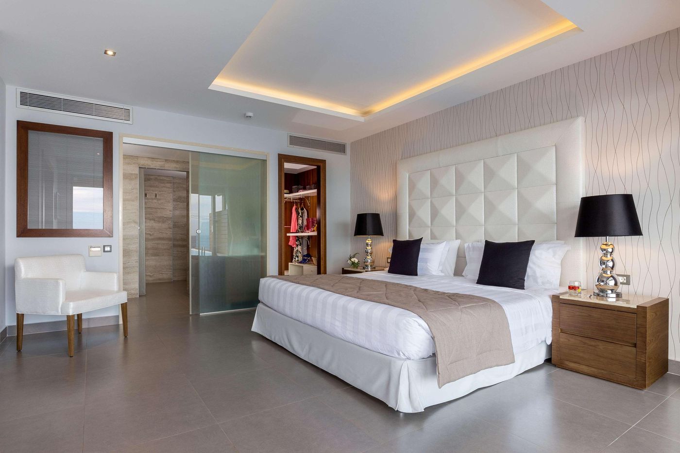 Boutique-5-Hotel-Room-36