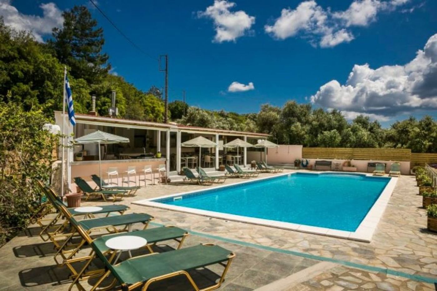 Panorama-Fanari-Studios---Apartments-Pool-4