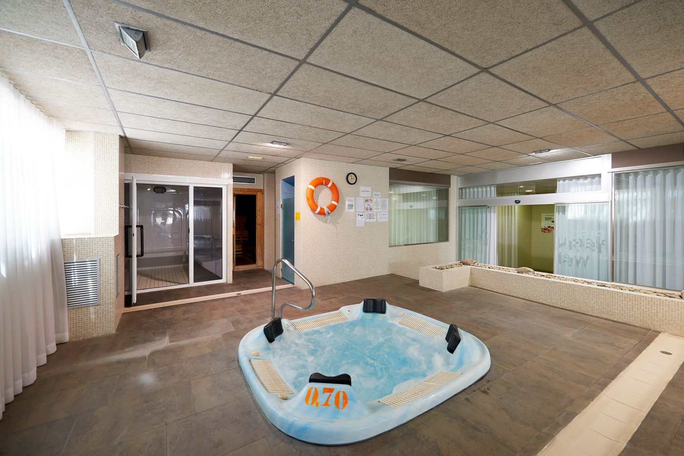 Eurosalou---Spa-Sports-and-Entertainment-41