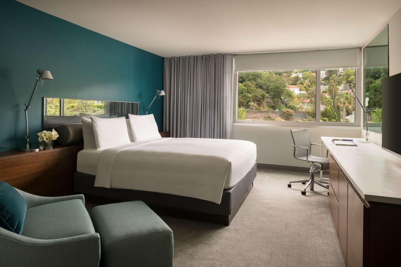 Andaz-West-Hollywood-a-concept-by-Hyatt-Room-11