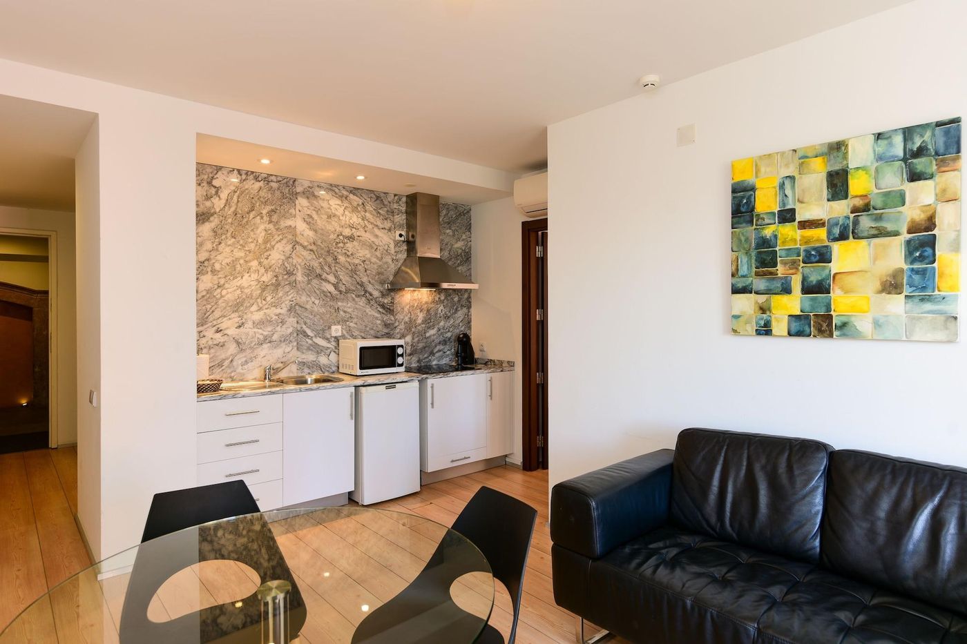 Alfama - Lisbon Lounge Suites-Portugal-LISBON-Room-9