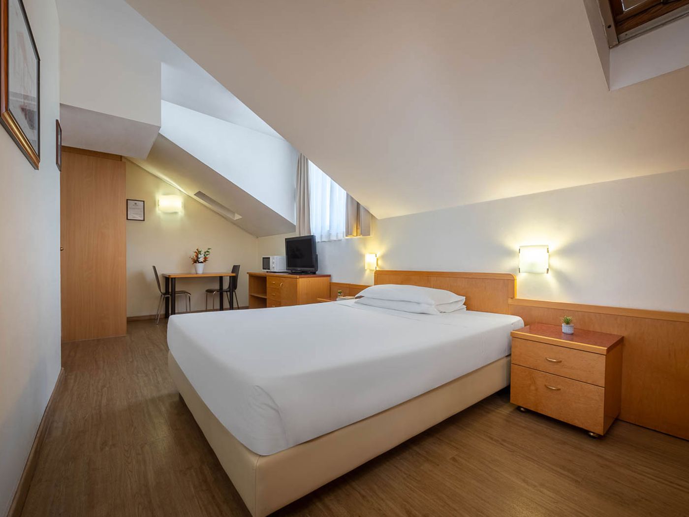 iH-ApartHotel-Milano-Argonne-Park-Room-16