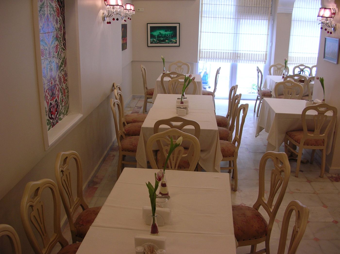 Divas-Boutique-Restaurant-12