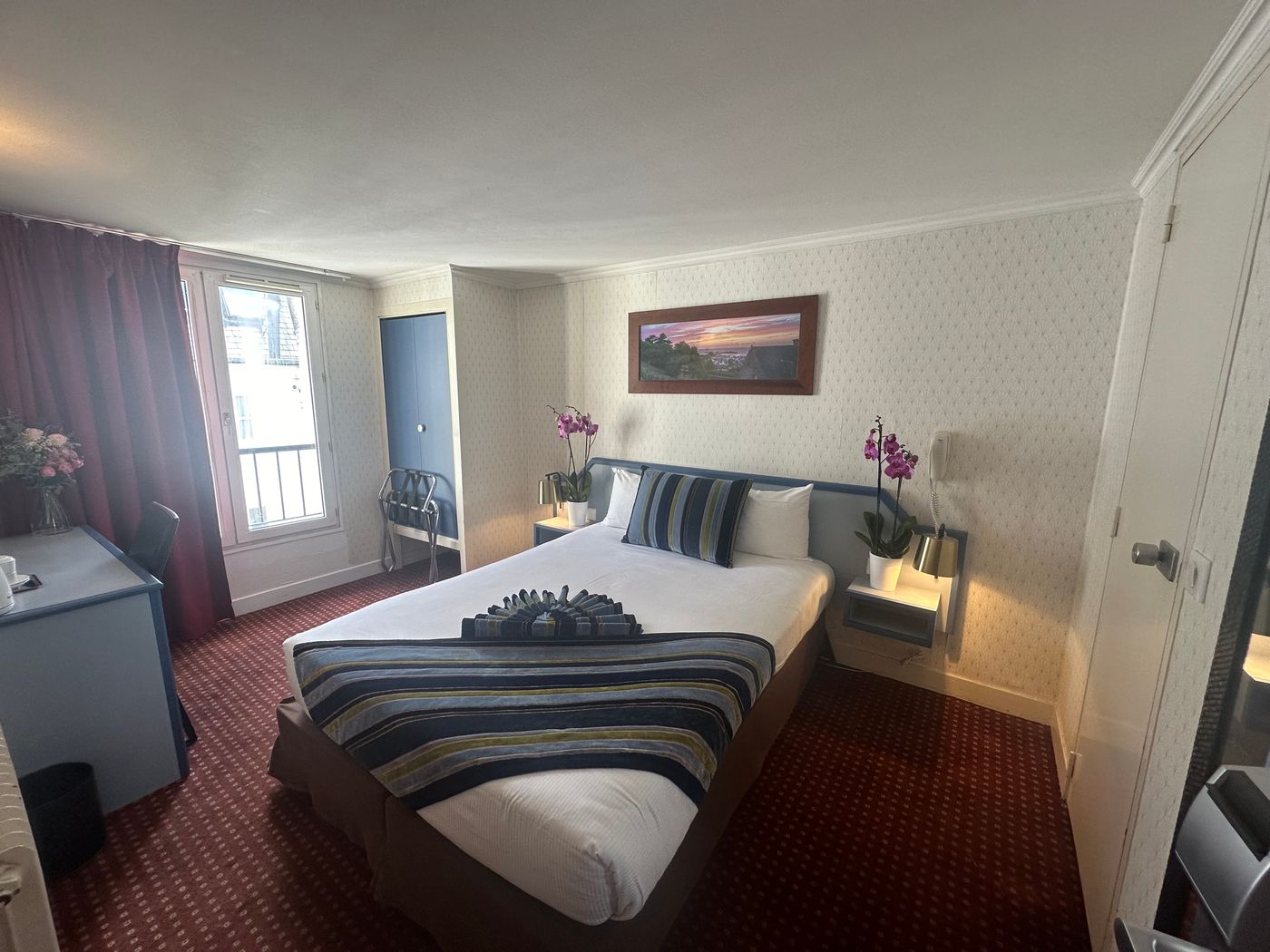 Hotel-Opera-Deauville-Room-14