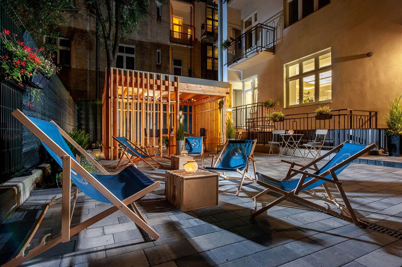 Amber-Design-Residence-Terrace-49