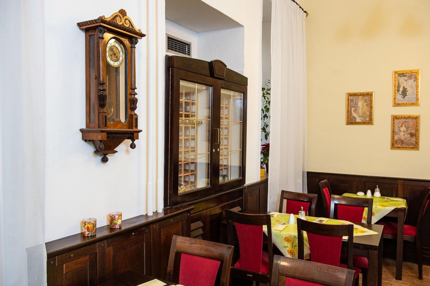 Hotel-Petr-Restaurant-19