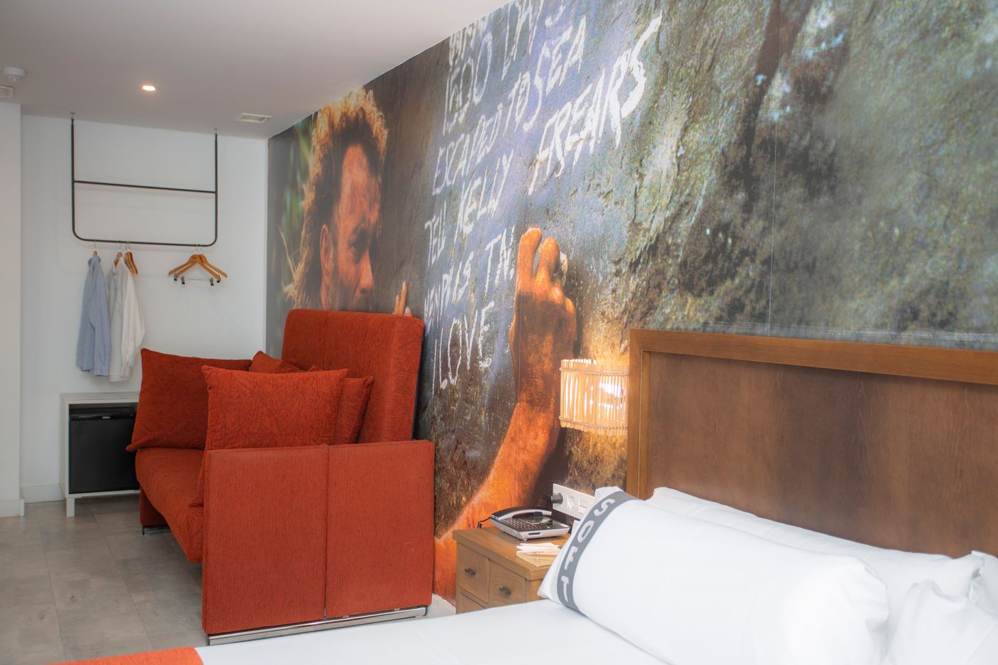 Casual-del-Mar-Malaga-Room-46