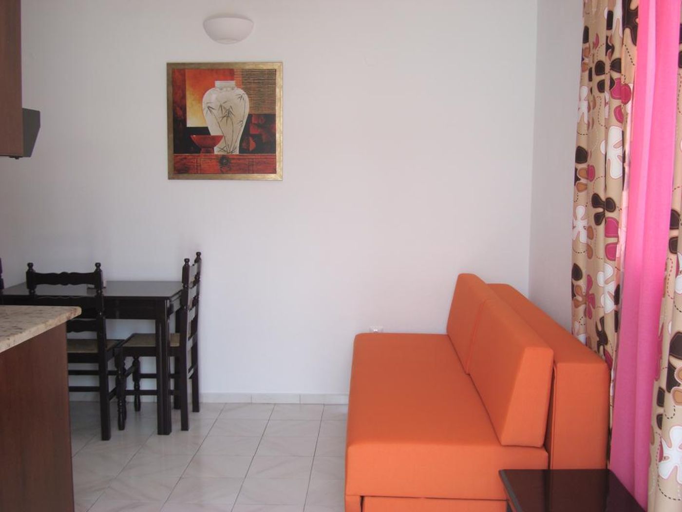 Elena-Studios---Suites-Room-12