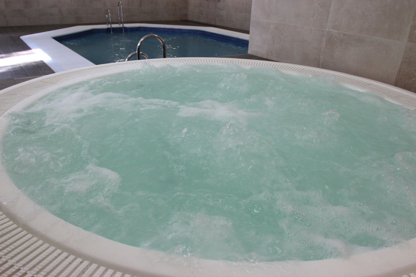 Interpas-Golf-Playa-Country-Club-Pool-22