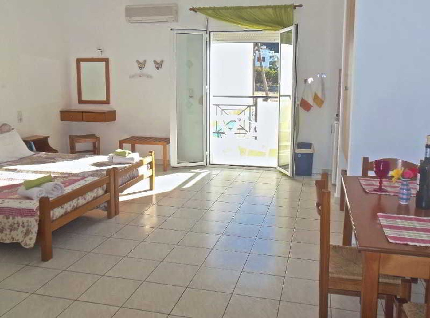 Irilena-Apartments-Room-5