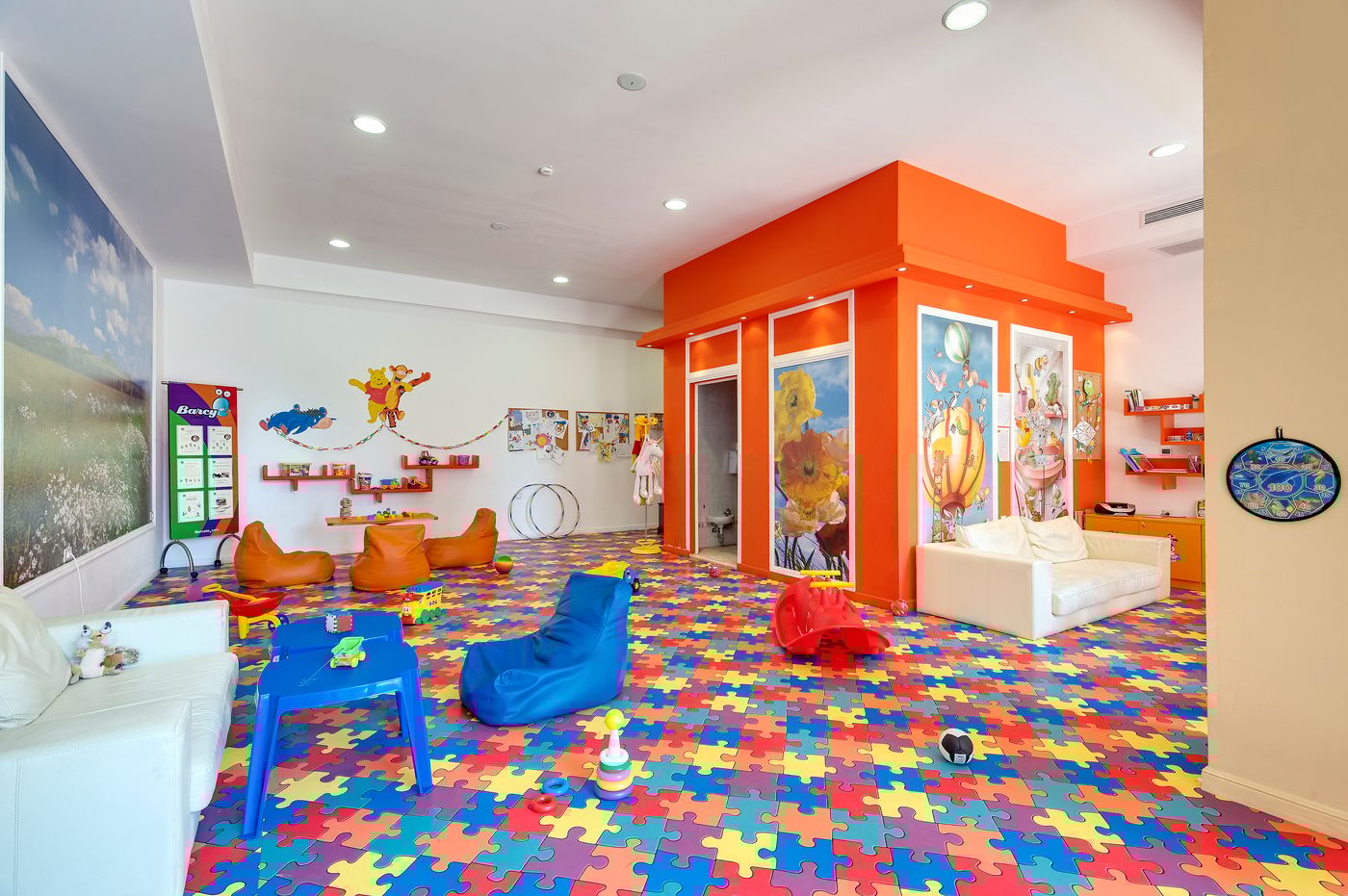 Barcelo-Royal-Beach-Sports-and-Entertainment-51