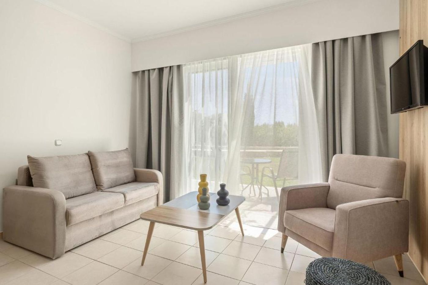 Kiotari Miraluna Beach Resort