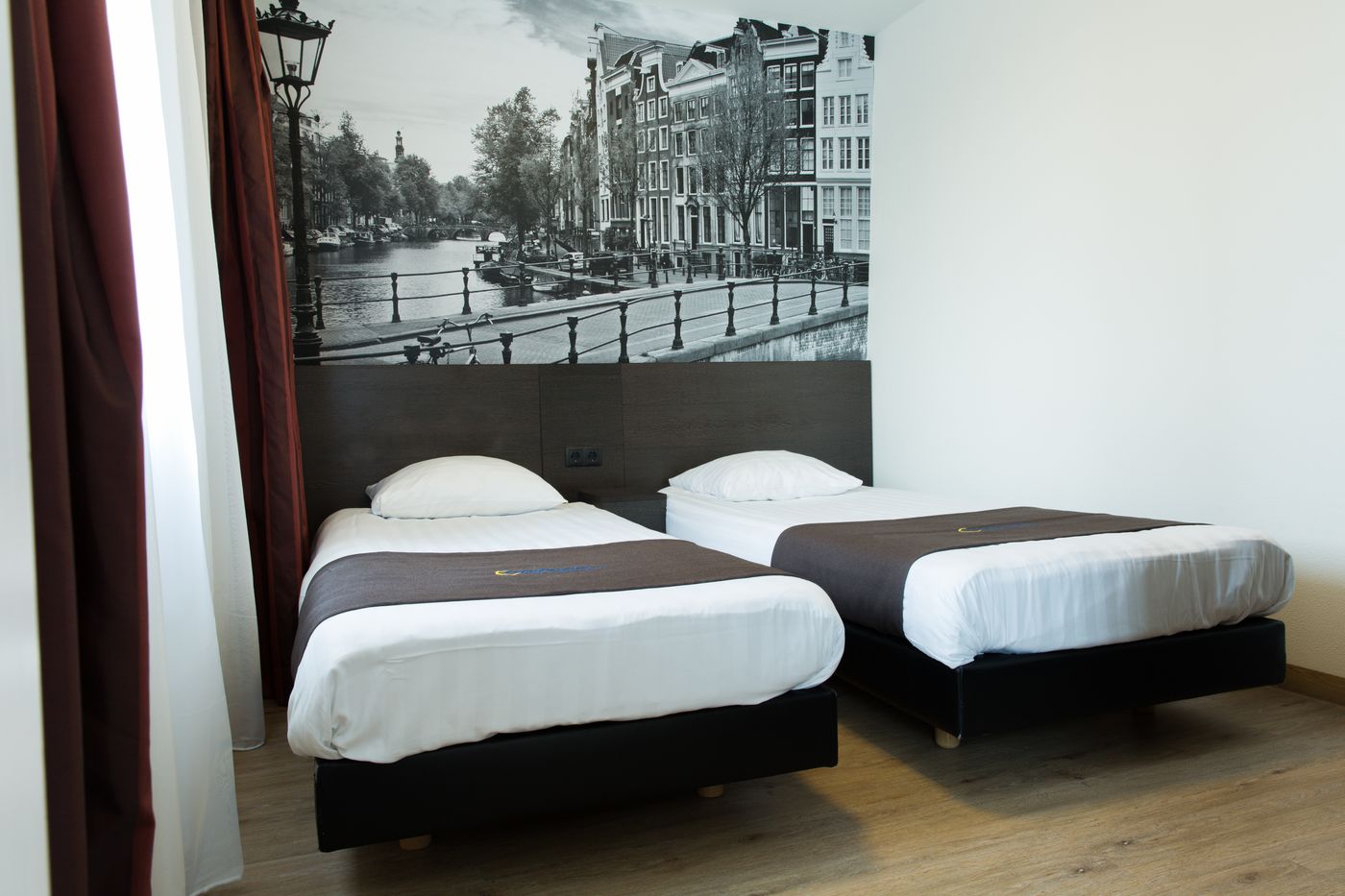 Bastion-Hotel-Amsterdam-Amstel-Room-11