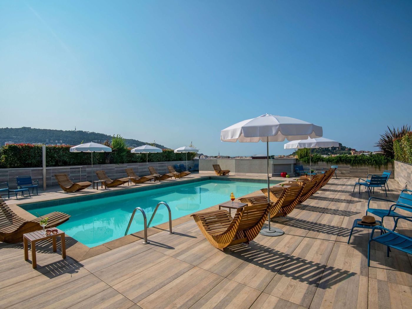 Novotel-Nice-Centre-Vieux-Nice-Pool-3