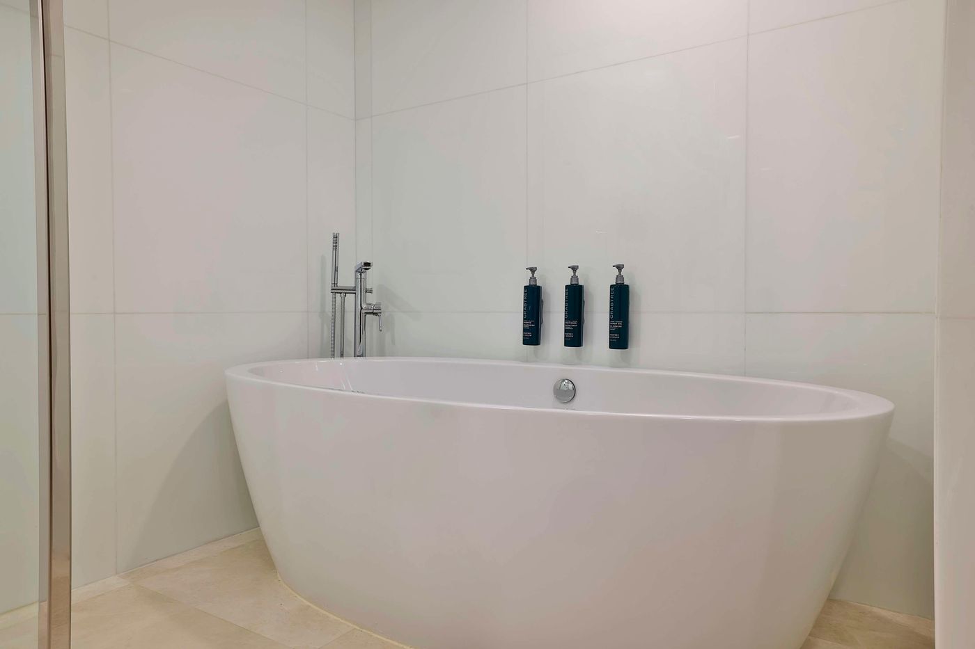 Hilton-Dubai-Jumeirah-Room-93