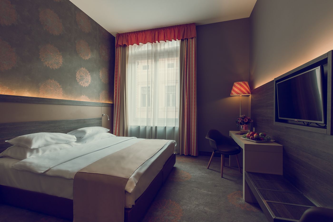 Hotel-Museum-Budapest-Room-47