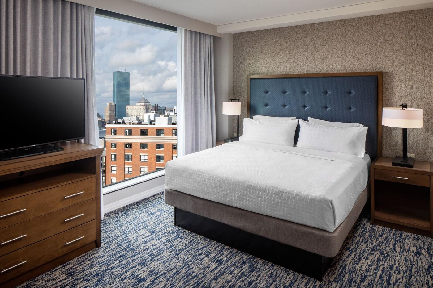 Homewood-Suites-Boston-Seaport-Room-20