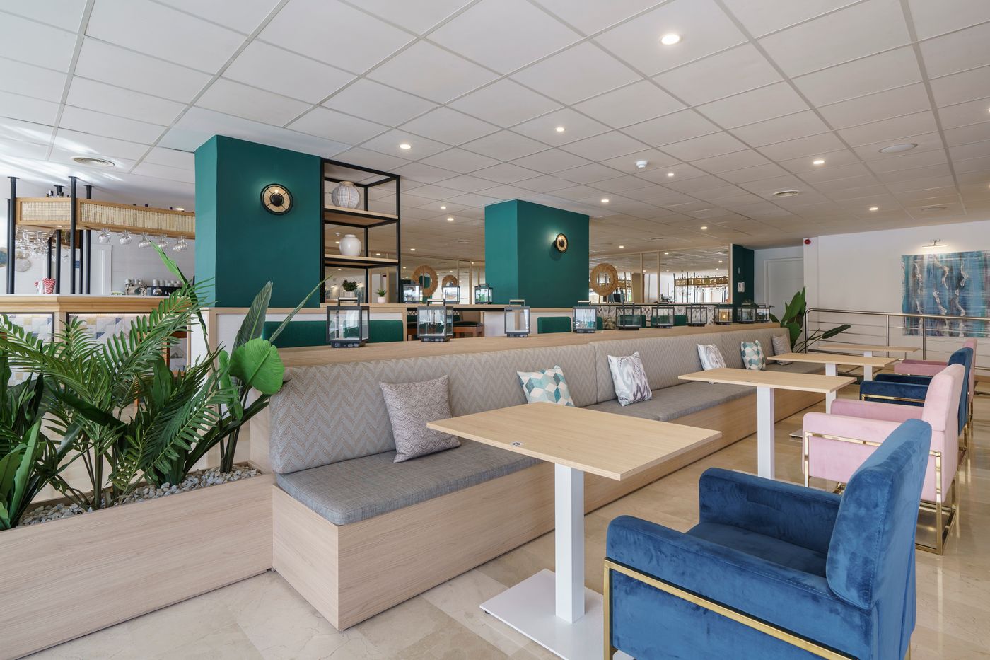 AluaSoul-Costa-Malaga-adults-reccommended-Bar-50