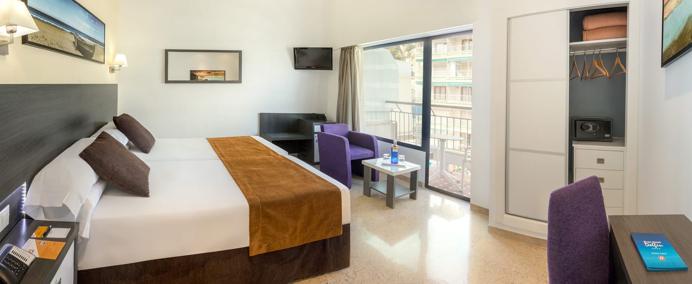 Gran-Hotel-Delfin-Room-24