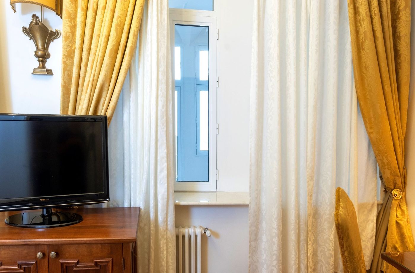 Charles Bridge Palace-Czech Republic-PRAGUE-Room-2