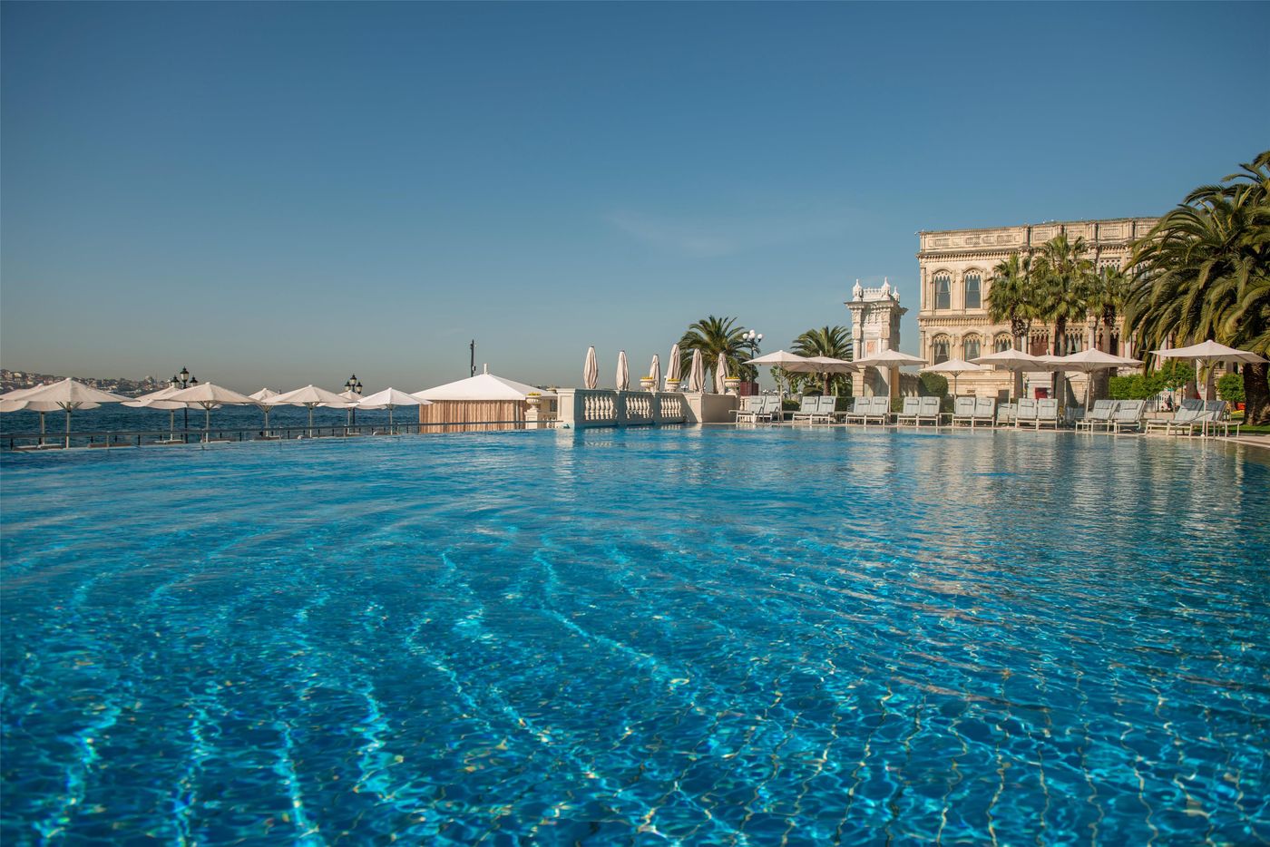 Ciragan-Palace-Kempinski-Istanbul-Pool-126