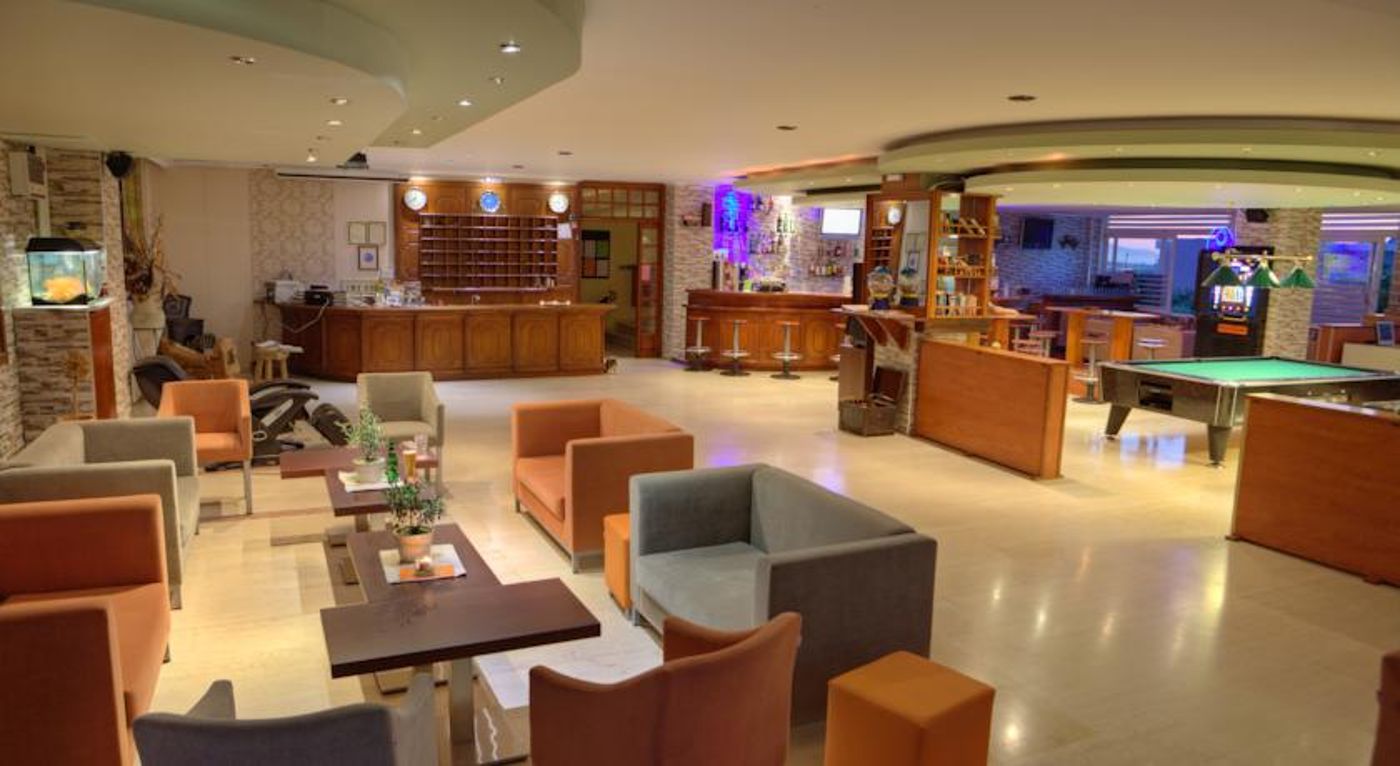 Sunny Days Apartments