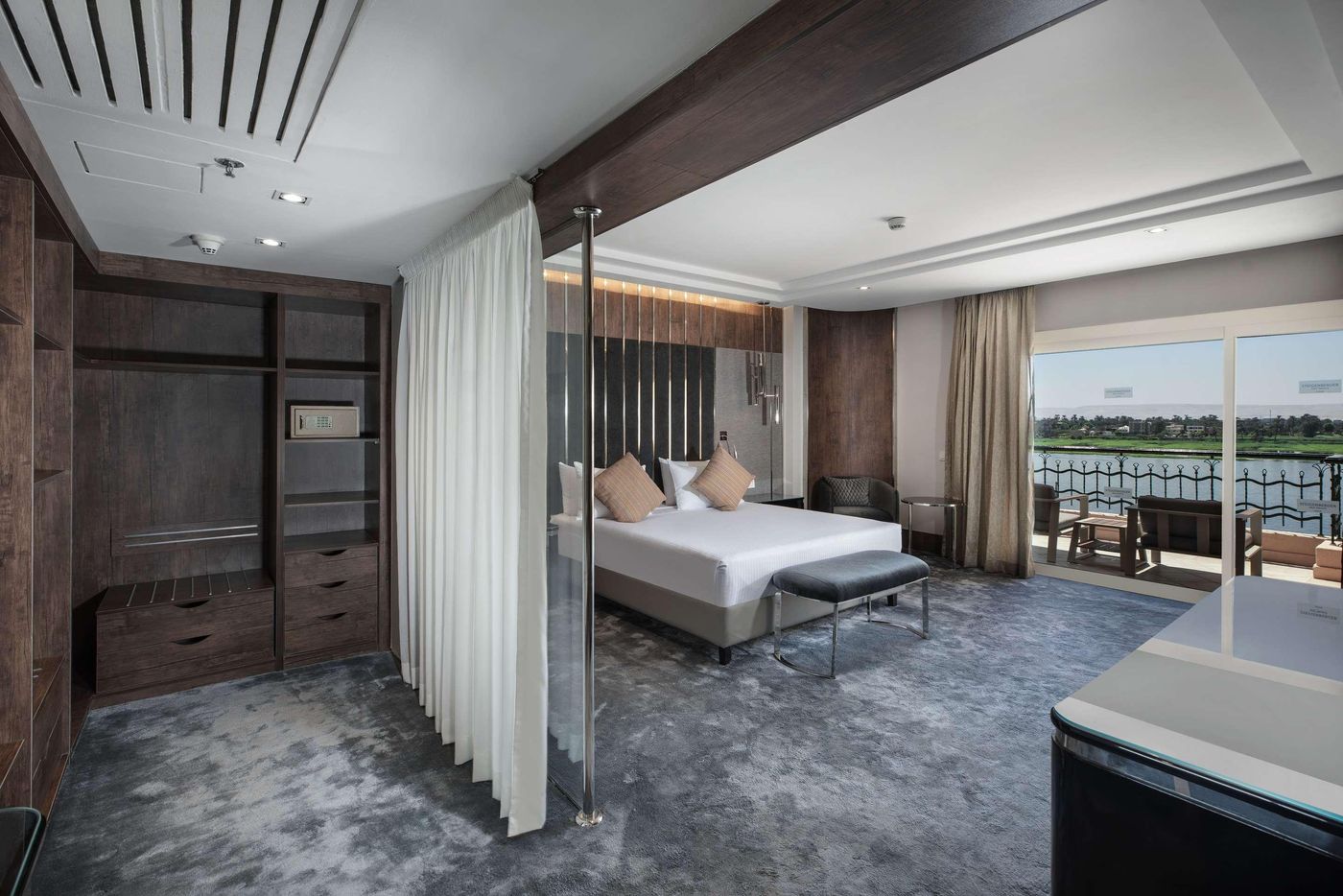 Steigenberger-Nile-Palace-Luxor-Room-46