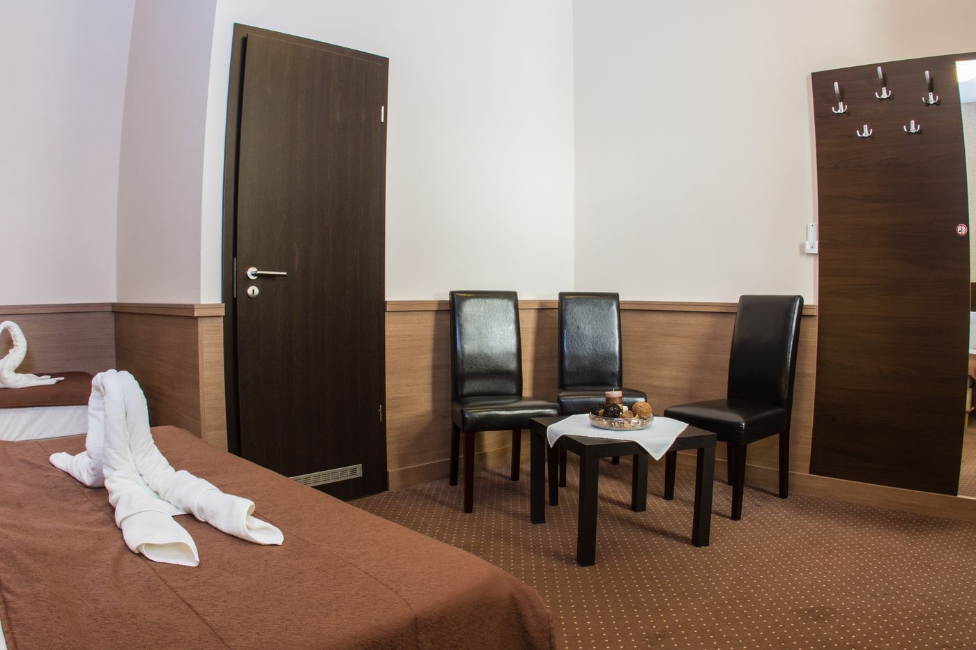 Central-Hotel-21-Room-15