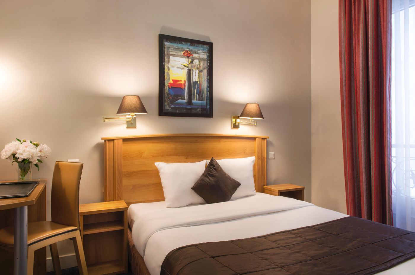 Corona-Rodier-Room-15