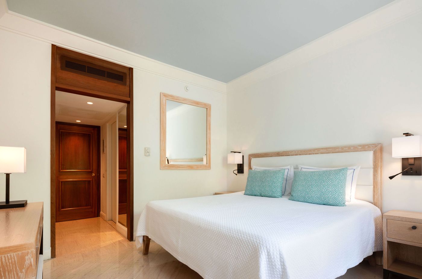 The-Annabelle-Room-40