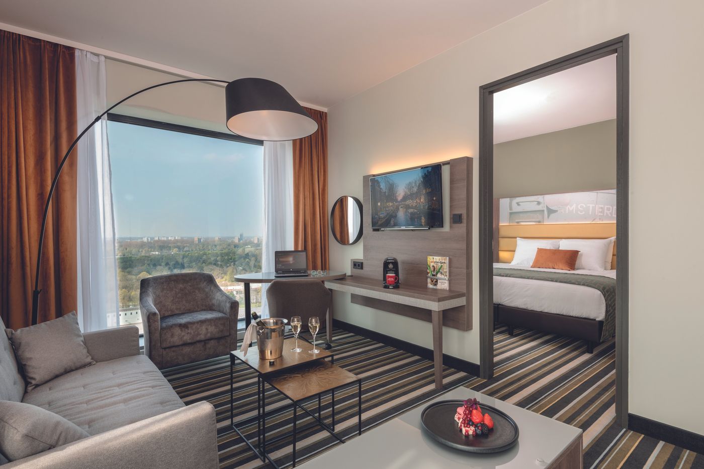 Leonardo-Royal-Hotel-Amsterdam-Room-9